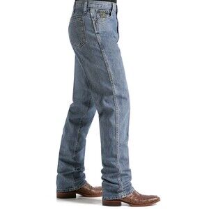 Cinch Green Label Men's High Rise Relaxed Fit Tapered Leg Jeans 40x34 MB90530001
